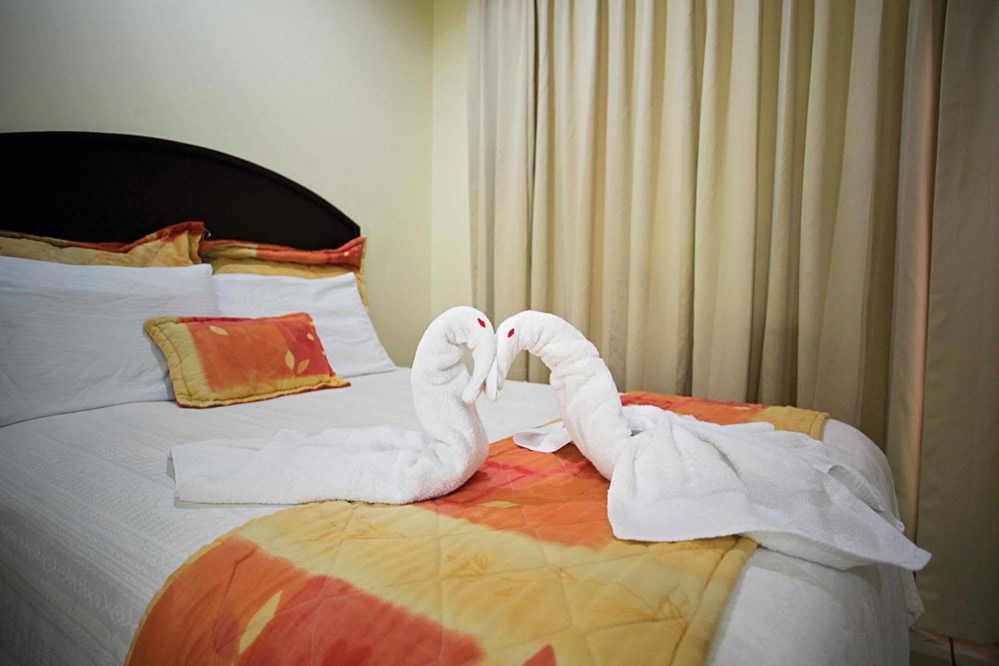 Hotel Cana Brava Inn Canas Exterior photo